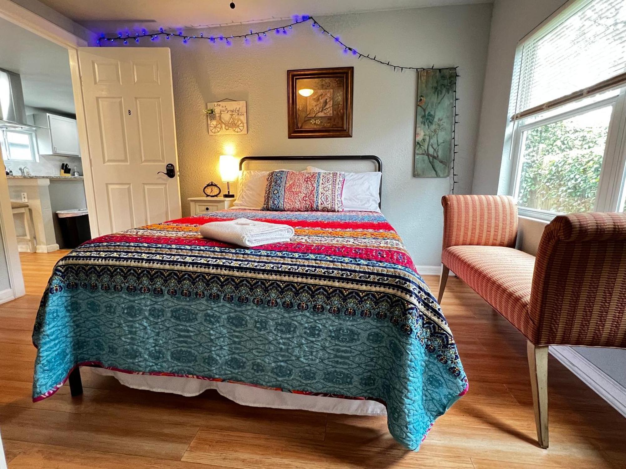 Boho Bliss- Cozy Private Room 2 Miles From Alamodome! San Antonio Exteriör bild
